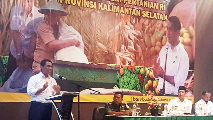 `Bangunkan Raksasa Tidur` Tekad Mentan pada Potensi Lahan Pertanian Kalimantan